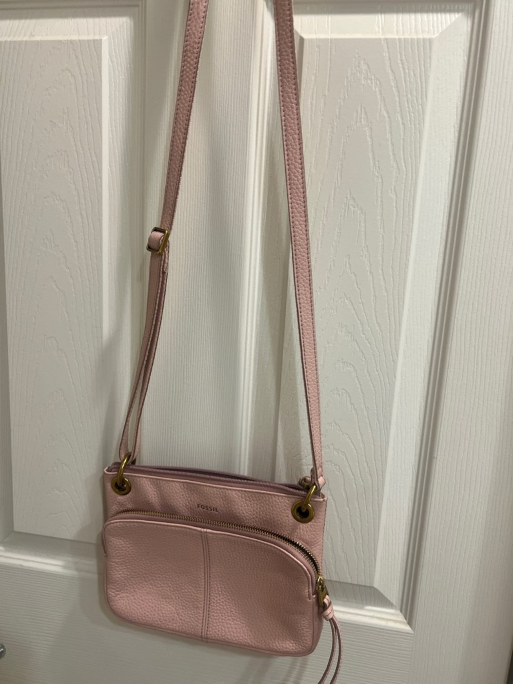Fossil Dusty Pink Pebbled Leather Crossbody Bag